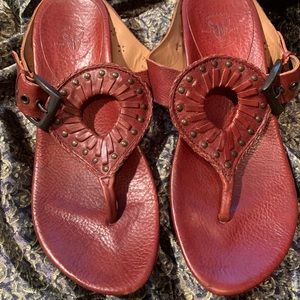 Boho style Frye leather wedges size 7 1/2 🌹